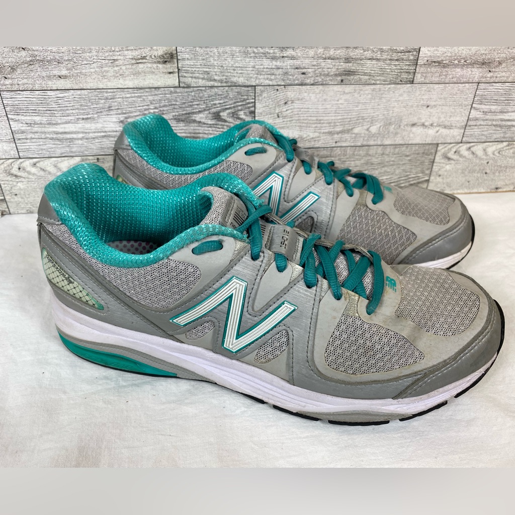 New Balance Shoes Women's 1540v2 Athletic Running Low Sneakers Grey Sz 9.5 B